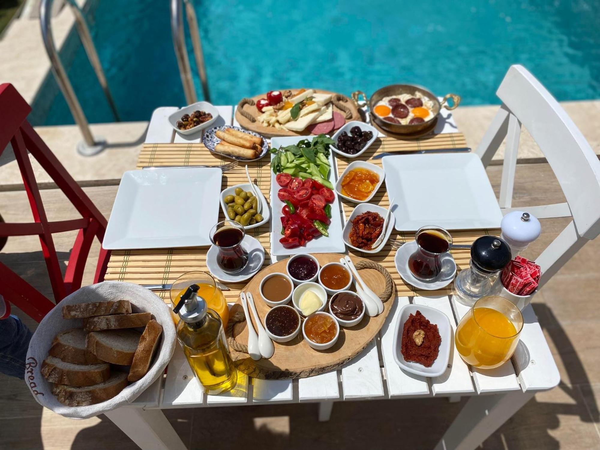 אלאקאטי Londia Otel מראה חיצוני תמונה