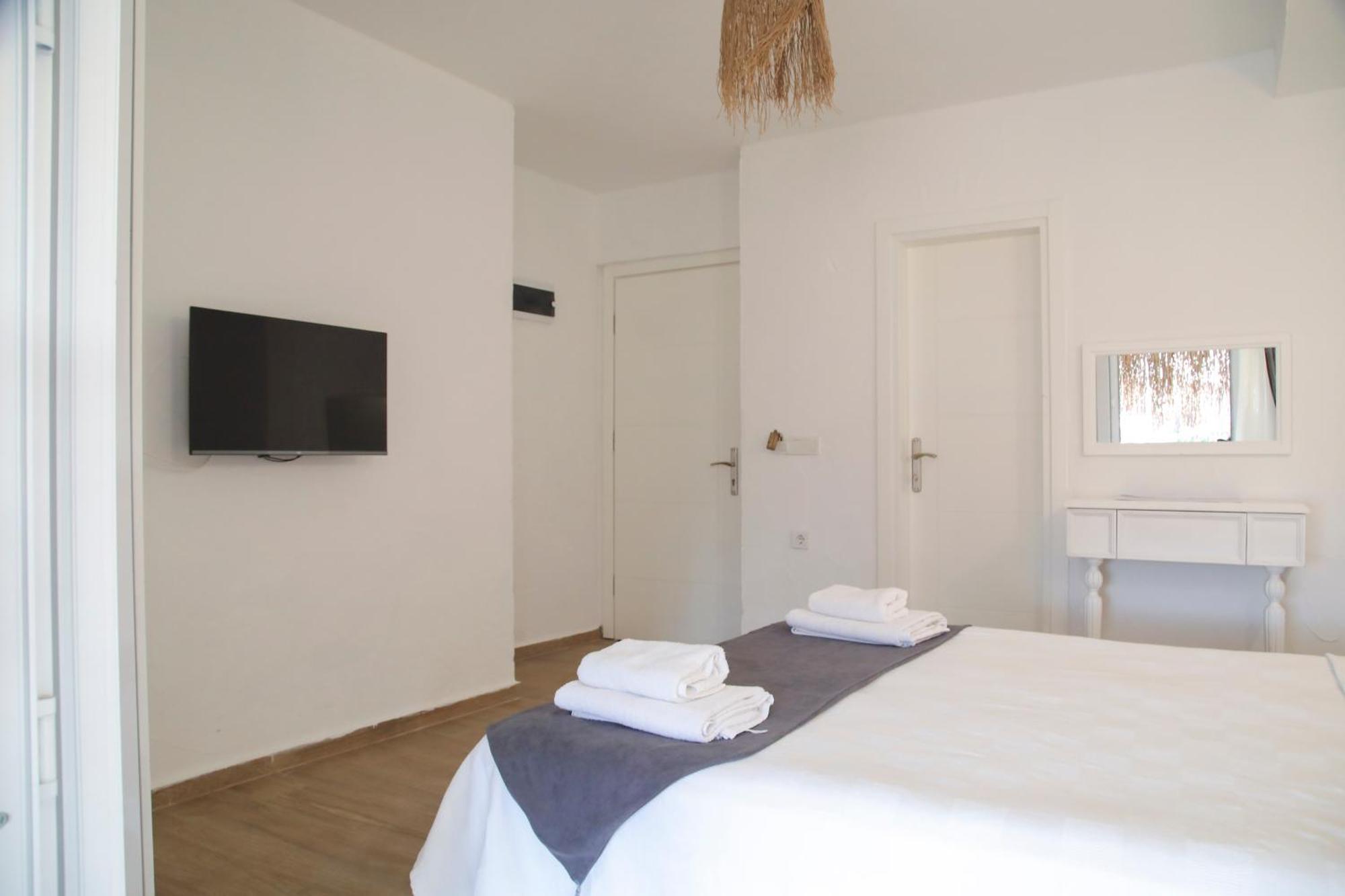 אלאקאטי Londia Otel מראה חיצוני תמונה